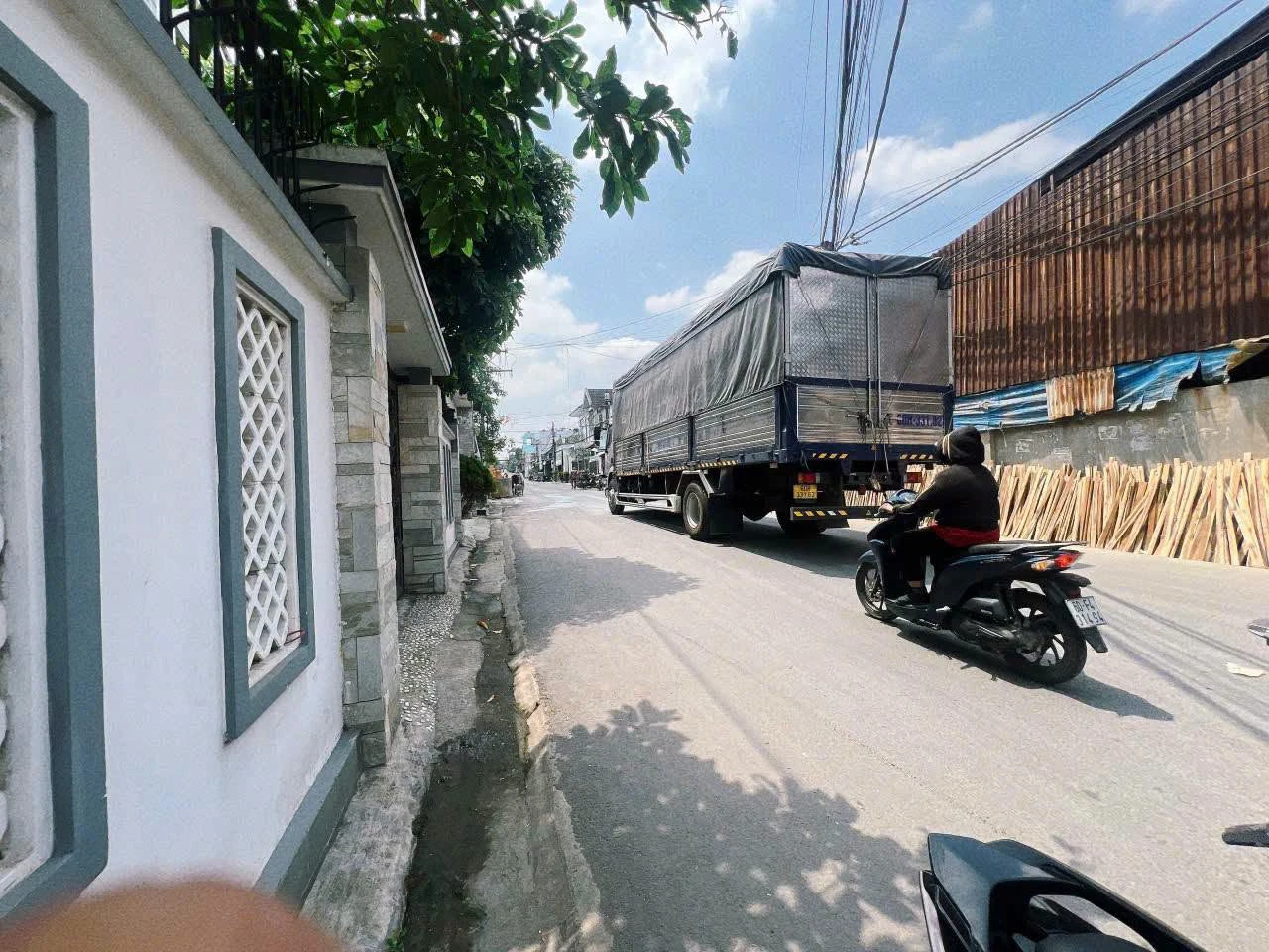 Bán nhà 1 trệt 2 lầu 96m2 Biên Hoà 3,2 tỷ - Ảnh 1