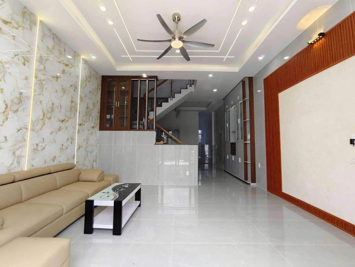 Bán nhà 3PN mới gần Chợ Bình Chánh, giá 1,43 tỷ, 100m² - Ảnh thu nhỏ 3