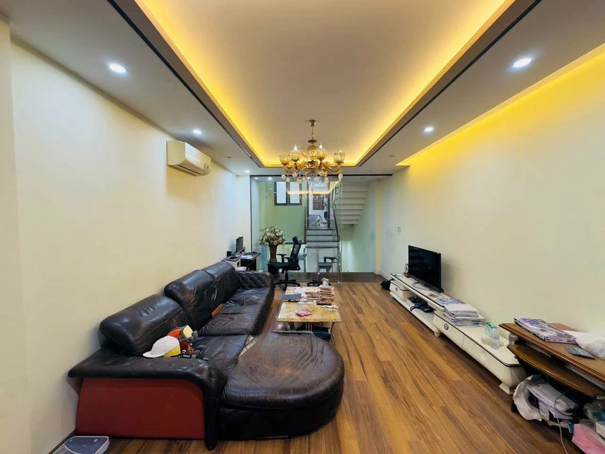 Bán nhà 5 tầng mặt đường 60m² Lê Hồng Phong, 10 tỷ - Ảnh 1