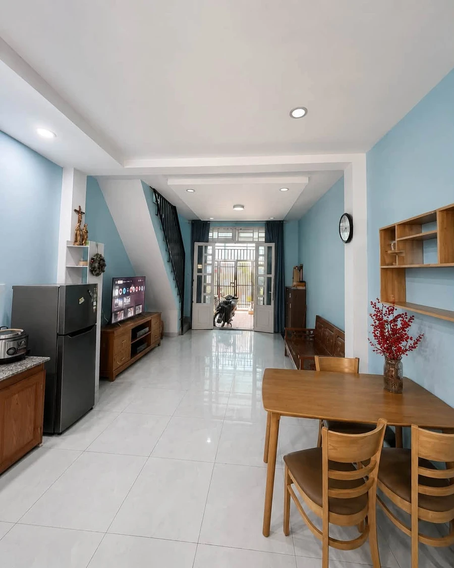 Bán nhà 2 tầng 55m² 2PN 2WC hẻm ô tô Hiệp Bình, gần Quốc Lộ 13 giá 5,4 tỷ - Ảnh thu nhỏ 2