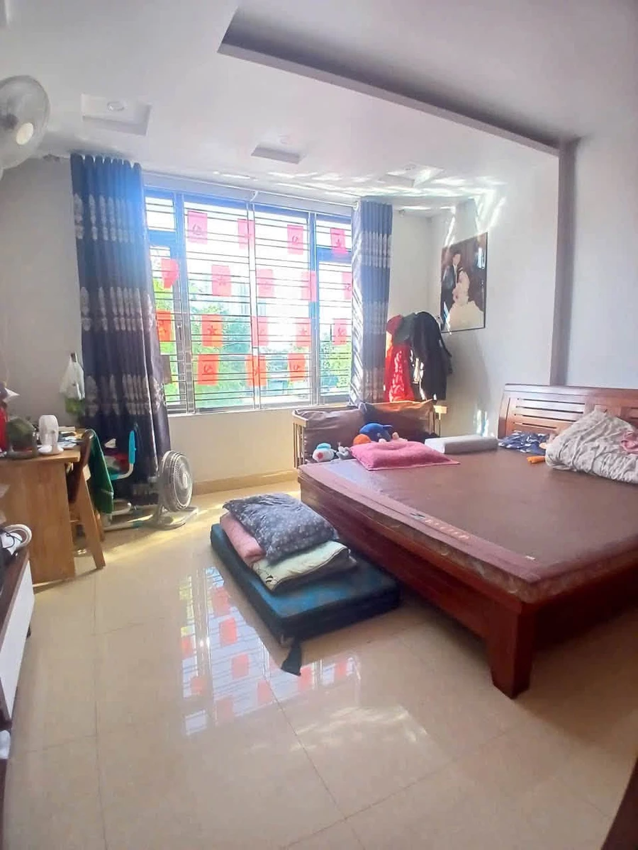 Bán nhà phố 4PN 67.5m2 Phạm Ngọc Thạch Quận 11 - Ảnh thu nhỏ 3