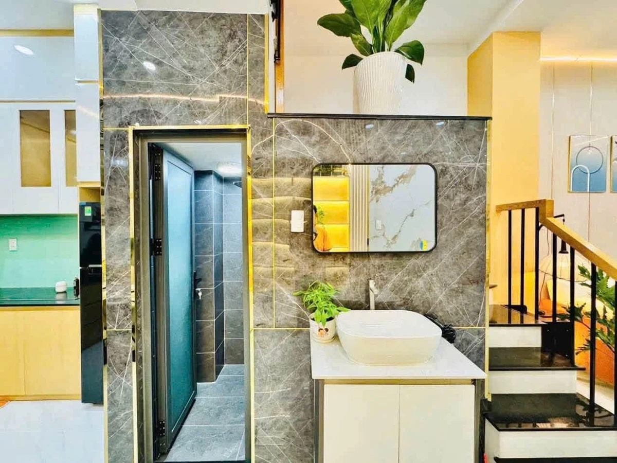 Bán nhà hẻm xe hơi góc 2 mặt tiền Quang Trung, 38,3m2, 4PN, 6,6 tỷ, Gò Vấp - Ảnh thu nhỏ 4