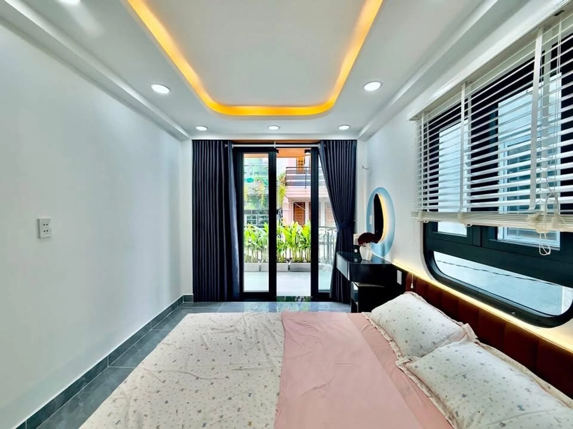 Bán nhà 4 tầng 43m2 tại Phường Hạnh Thông hơn 6 tỷ - Ảnh 1