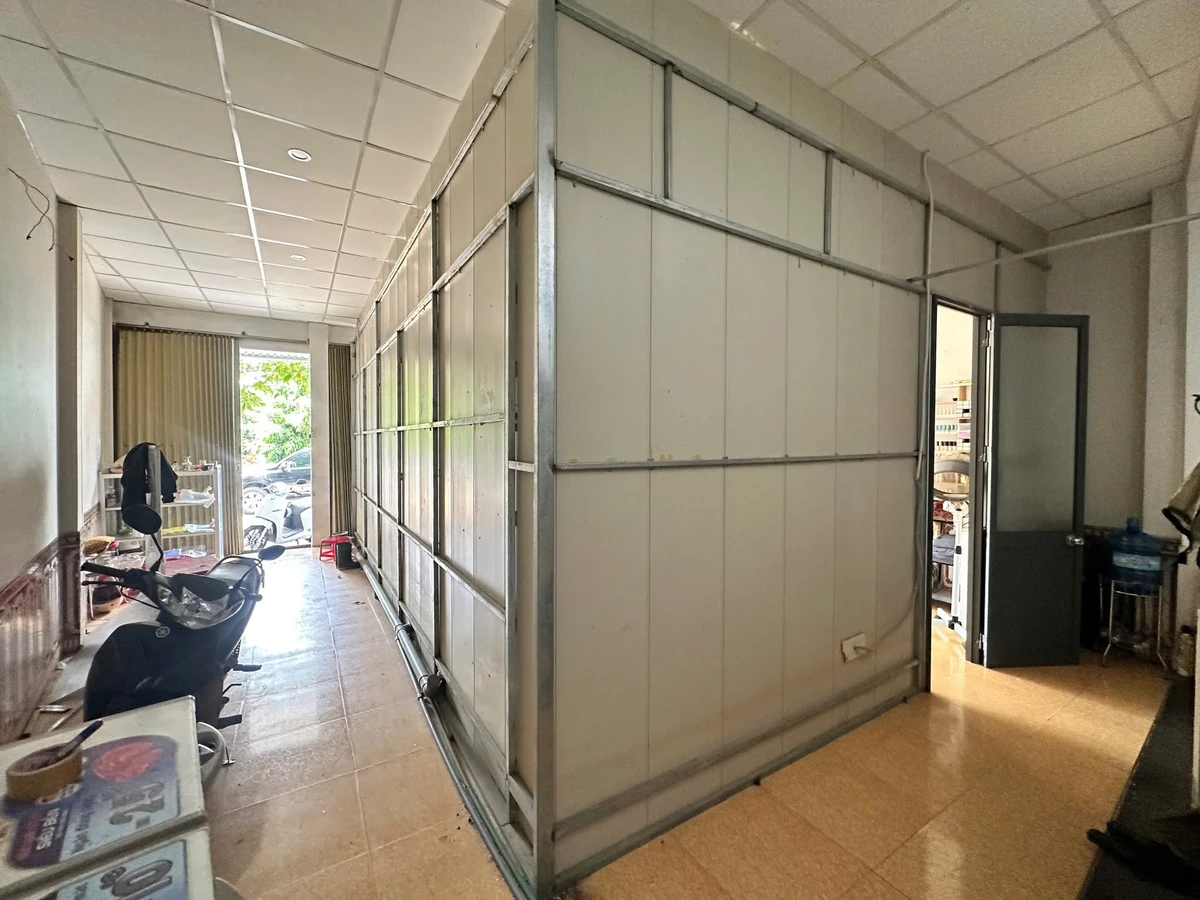 Bán nhà 2 tầng mặt tiền Tùng Thiện Vương 60m² 3,2 tỷ - Ảnh thu nhỏ 2
