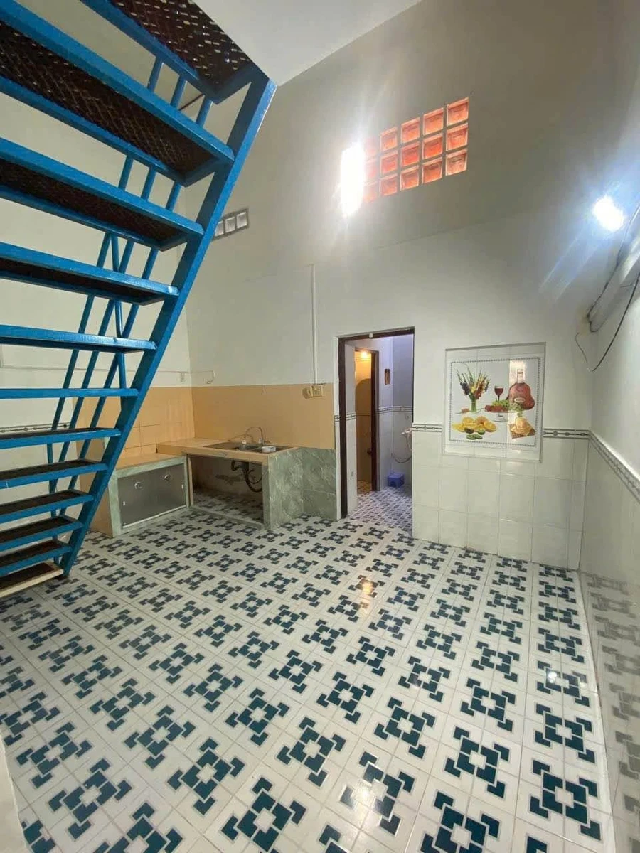 Bán nhà 3PN mặt tiền Võ Chí Công Lâm Đồng 100m2, 4.2 tỷ - Ảnh thu nhỏ 3