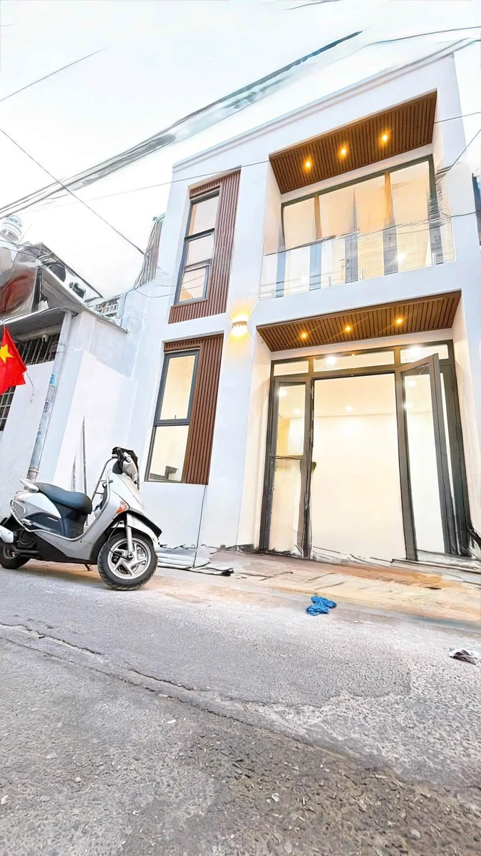 Bán nhà 3PN 66m2 Khánh Hội Quận 4 - Ảnh 1