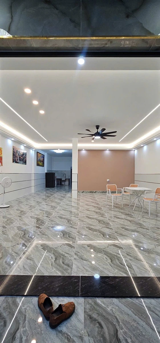 Bán nhà 122m² trệt + lầu 6PN 3WC gần Ngã Tư 4 Xã, Liên Khu 10-11, Bình Tân - Ảnh thu nhỏ 5