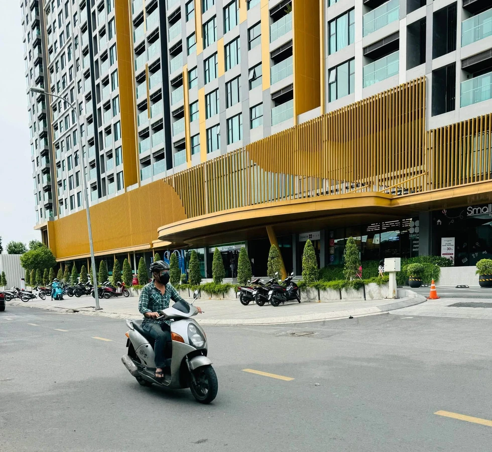 Bán nhà mặt tiền Tôn Thất Thuyết 60m² Q4 kinh doanh 14,5 tỷ - Ảnh thu nhỏ 2