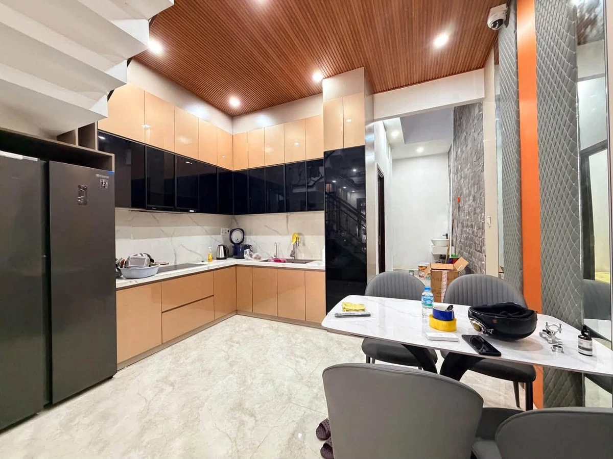 Nhà bán 3 tầng 60m2 mặt tiền 7,5m Nha Trang - Ảnh thu nhỏ 4