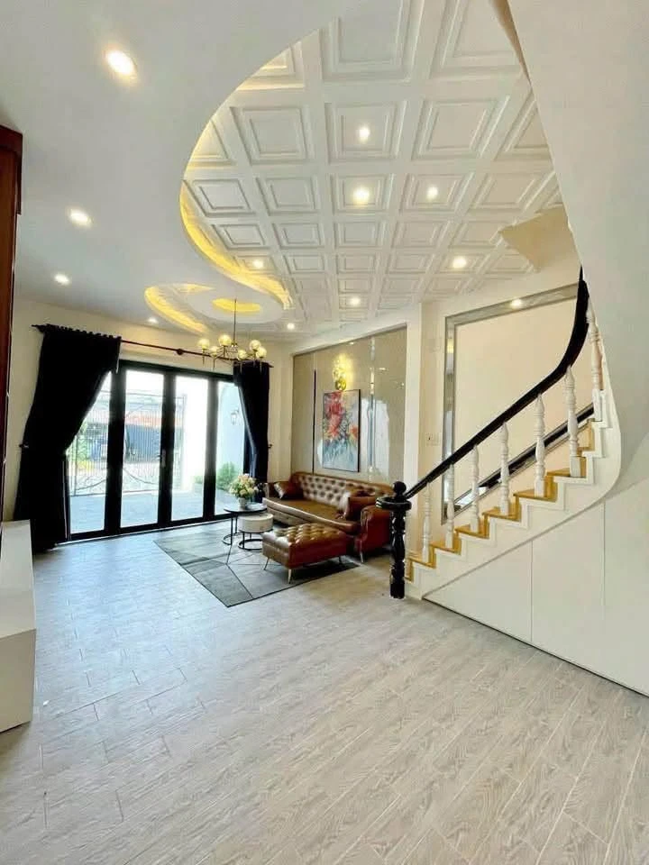 Bán nhà mặt tiền Quang Trung 87.75m² 3PN 2.8 tỷ - Ảnh thu nhỏ 2