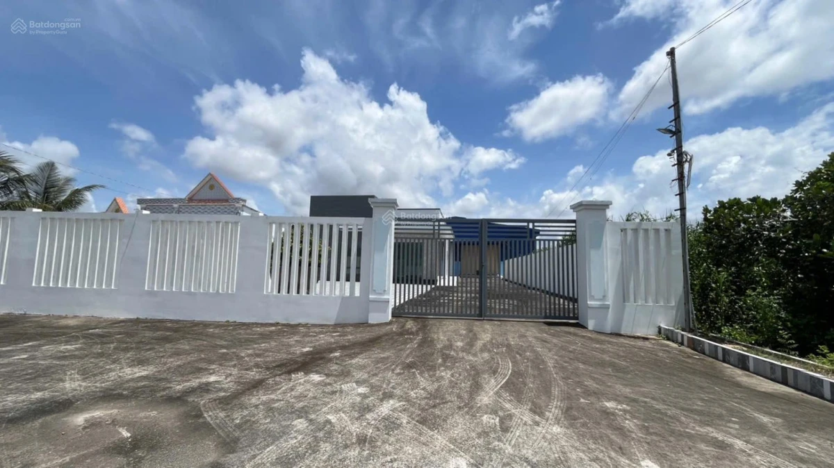 Gấp! Bán kho xưởng full SKC 2.363m2 gần QL80 đường container, có hoàn công, giảm mạnh 2 tỷ - Ảnh thu nhỏ 3