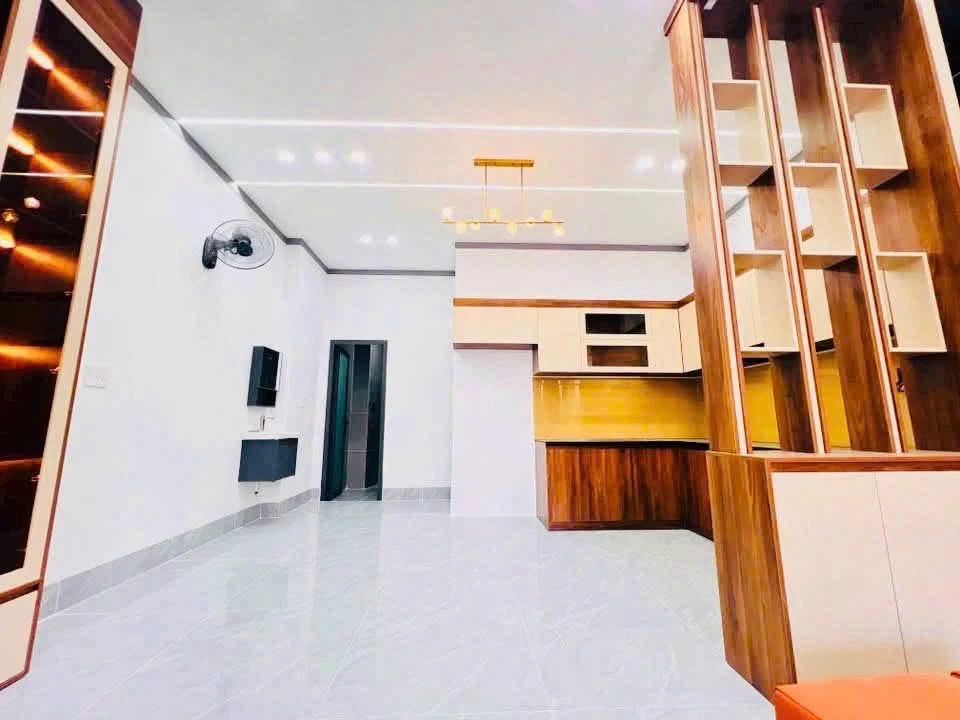 Bán nhà 1 trệt 1 lầu 3PN gần chợ Phú Thọ, 80m2, 3,38 tỷ - Ảnh thu nhỏ 3