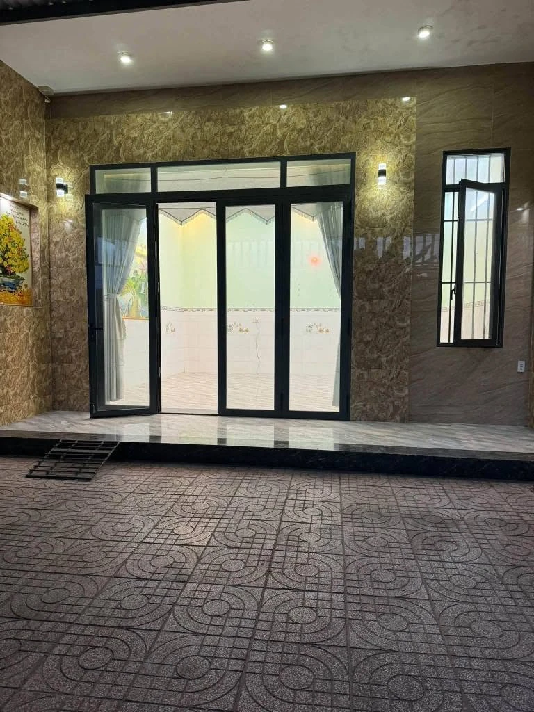 Bán nhà 3 phòng 2 toilet 130m² Thủ Đức 1 tỷ 6 - Ảnh 1