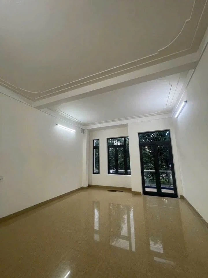 Bán nhà 2 mê mặt tiền Trường Chinh 100m² 3 phòng ngủ 3,8 tỷ - Ảnh thu nhỏ 3