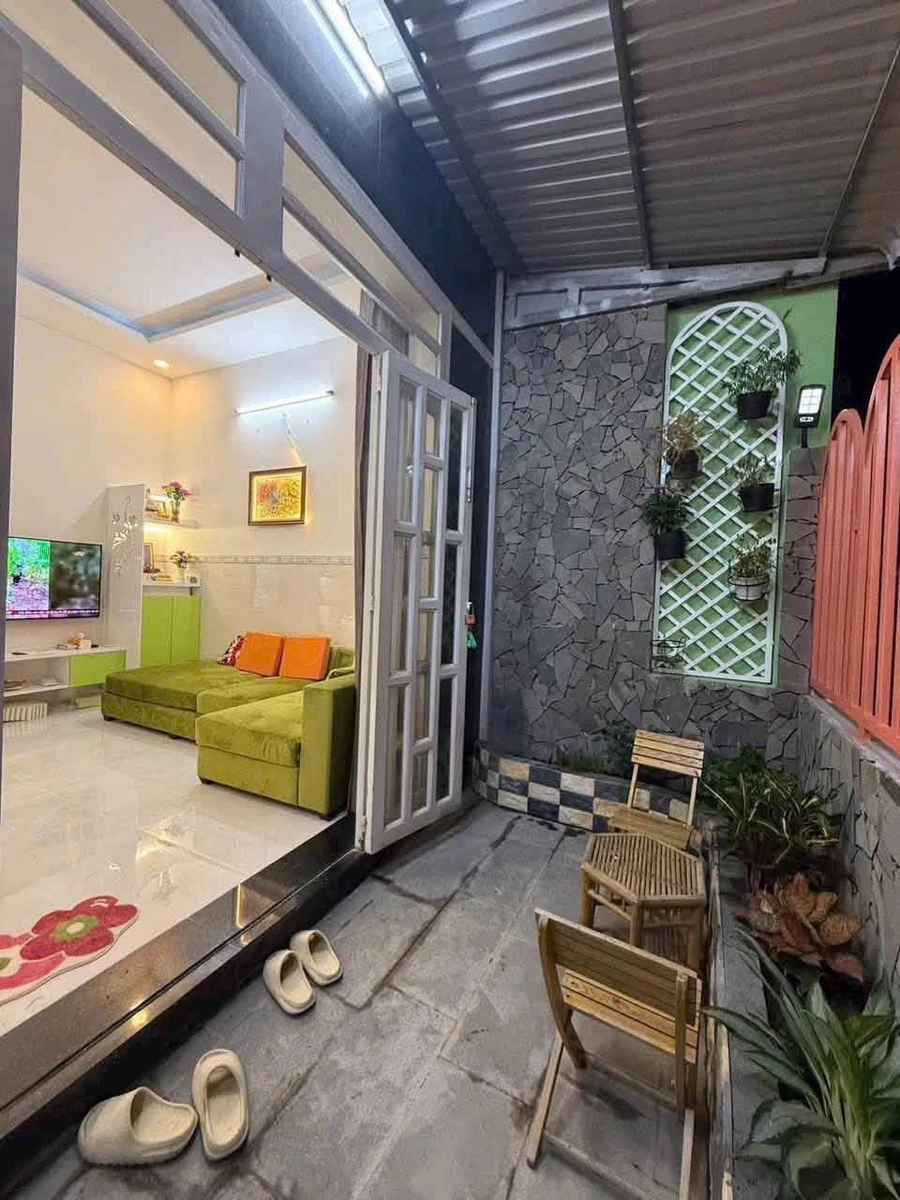 Bán nhà 1 trệt 1 lầu 128m² tại Bến Lức, Long An, giá 3,2 tỷ - Ảnh thu nhỏ 4