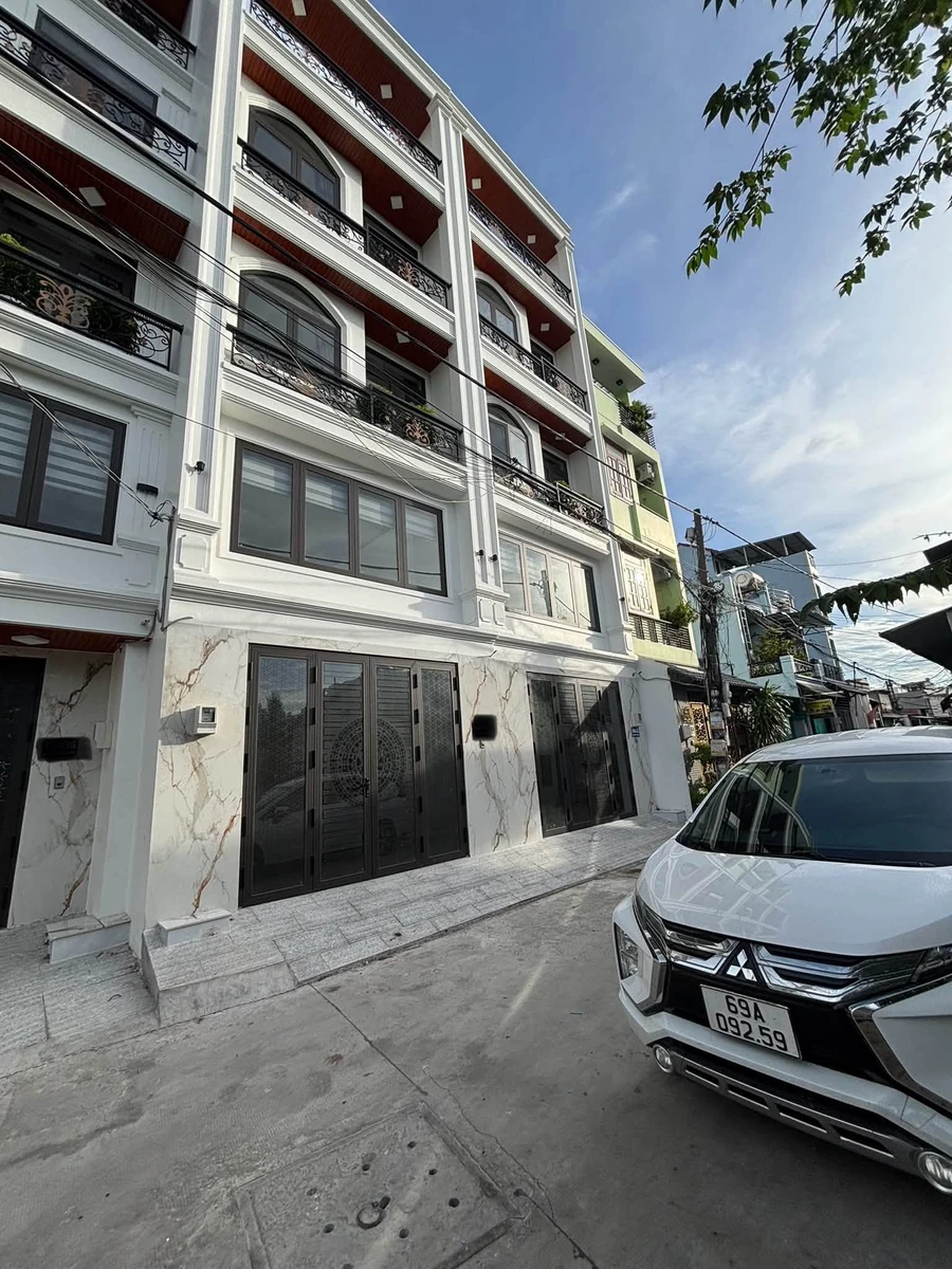 Bán nhà phố mặt tiền Nguyễn Oanh, 60m2, 6 phòng, Gò Vấp - Ảnh 1