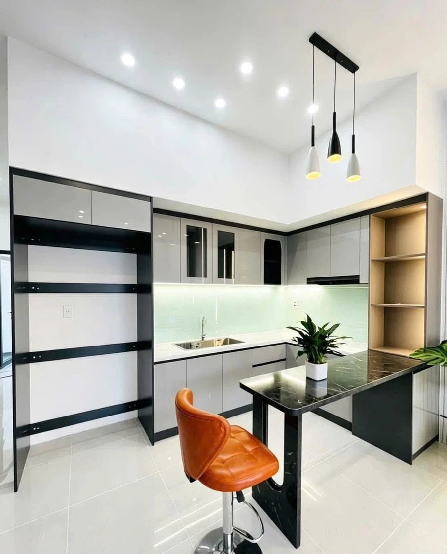 Nhà 1 trệt 1 lầu 3 PN 60m2 gần chợ Phú Mỹ, Thủ Dầu Một 3,4 tỷ - Ảnh thu nhỏ 4