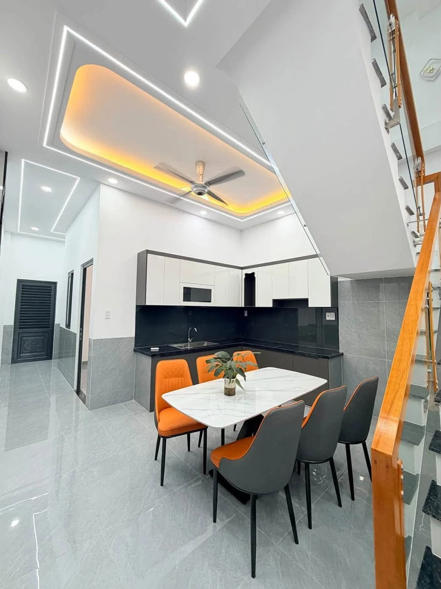 Bán nhà 2 mặt tiền 3PN 72m2 full nội thất 3,5 tỷ Tân Hiệp Tân Uyên - Ảnh thu nhỏ 5