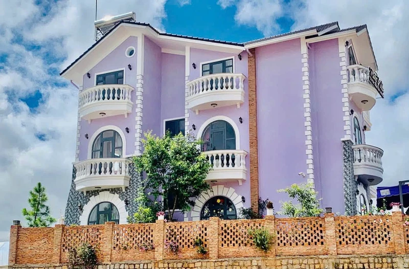 Bán villa 300m2, 6 phòng ngủ, giá 12 tỷ đường Nguyên Tử Lực, Phường 8, Đà Lạt
