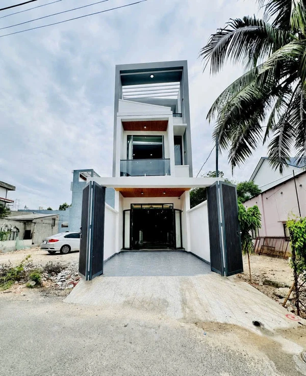 Bán nhà 1 trệt 2 lầu 60m² Thủ Dầu Một, Bình Dương