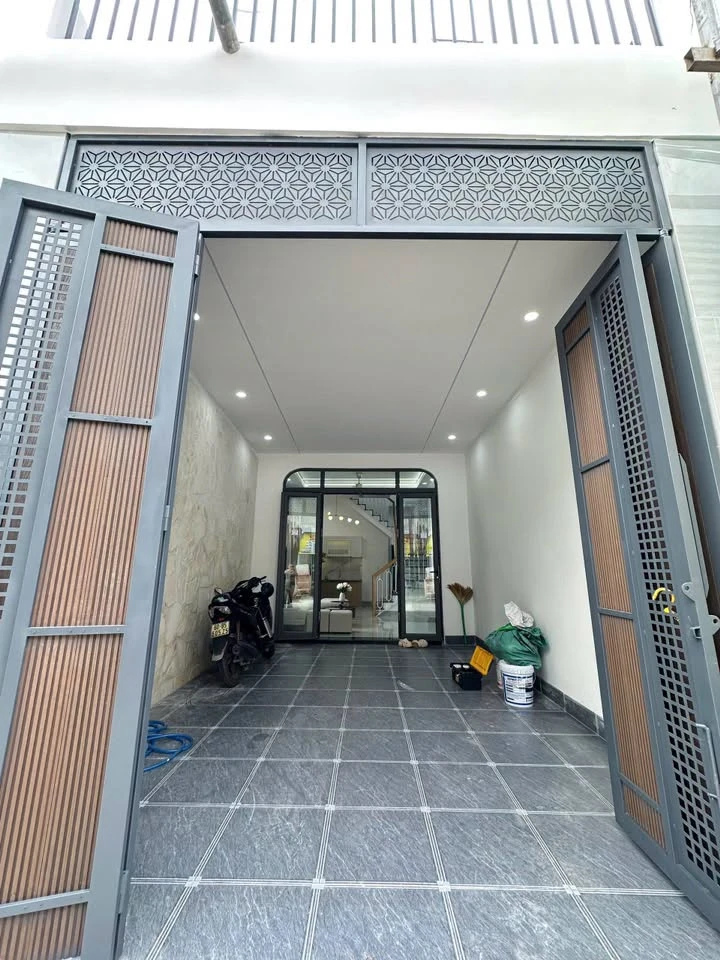 Bán nhà lầu 2 mặt tiền Phường Trảng Dài, 120m2, 3PN, 1tỷ990 - Ảnh thu nhỏ 3
