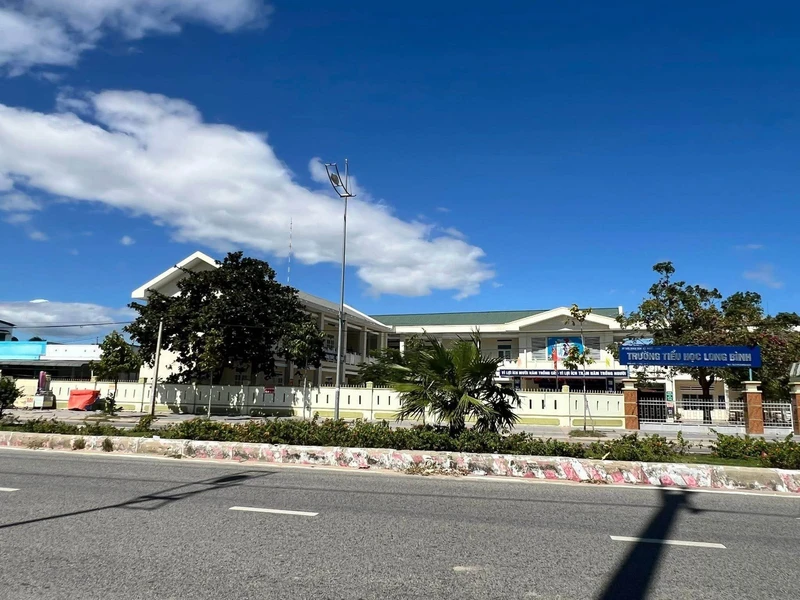 Bán lô đất 253m² CLN cho thổ cư Long Bình 1, Phan Rang