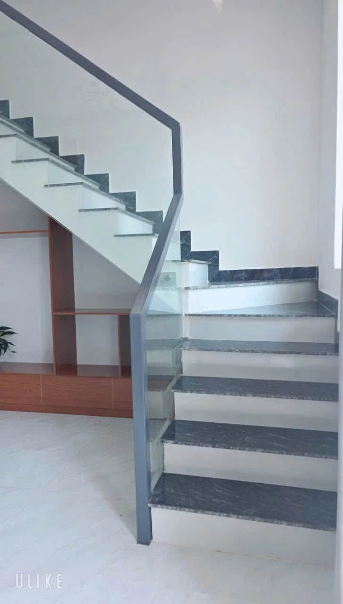Bán nhà 1 trệt 1 lầu 5x18m, 3PN 2WC, sổ hồng, gần ngã 3 Mỹ Hạnh - Ảnh thu nhỏ 5