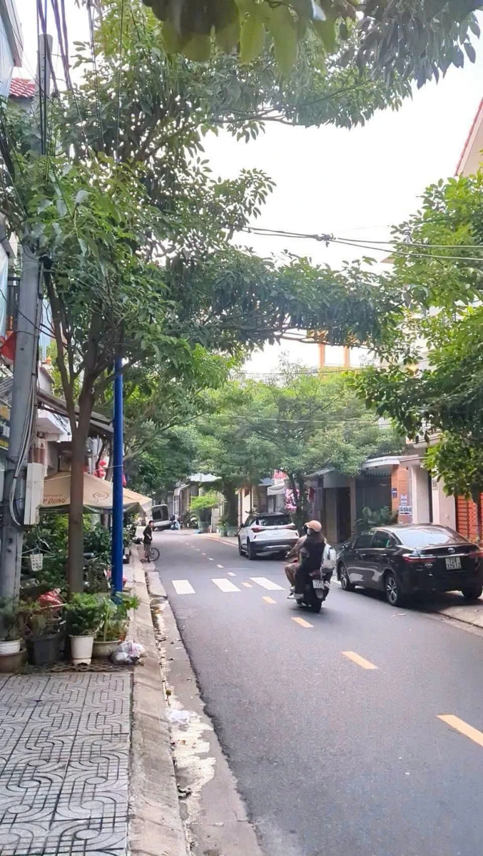 Nhà lầu 2PN 40m2 toàn thổ cư Vũng Tàu, giá 3 tỷ 450 - Ảnh 1