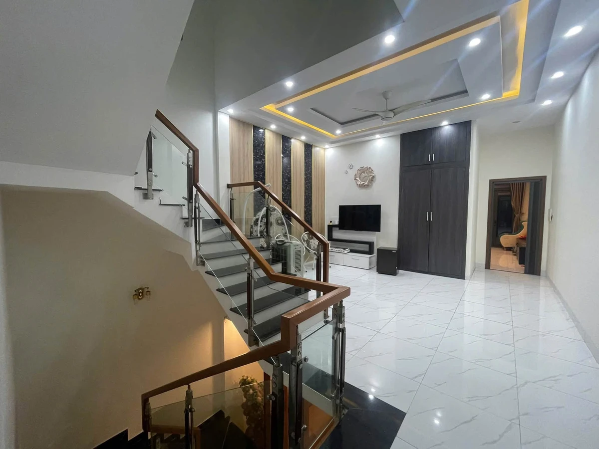 Bán nhà 3 tầng 100m2 mặt tiền đường Hoà An, Đà Nẵng - Ảnh thu nhỏ 4