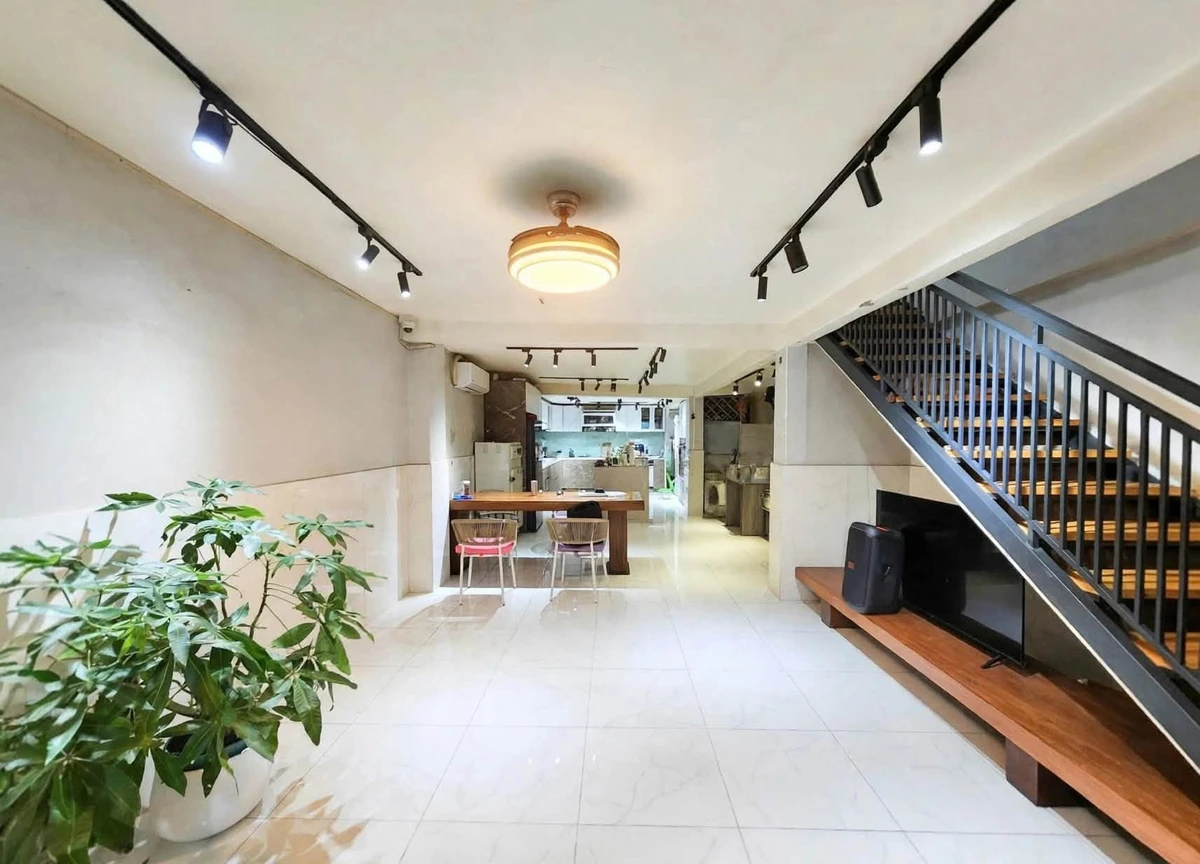 Bán nhà 3 tầng 72m² Bến Vân Đồn Quận 4, 8,1 tỷ - Ảnh thu nhỏ 4