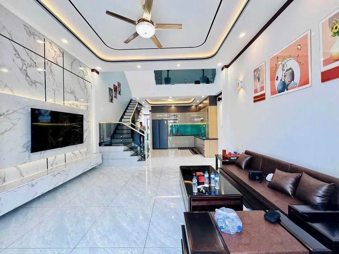 Bán nhà 3 phòng ngủ sân vườn Y Wang Tân Phú 150m² - Ảnh thu nhỏ 3