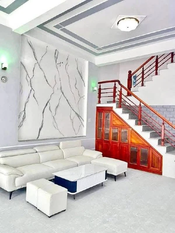 Bán nhà mặt tiền 3 tầng 80m² Quy Nhơn - Ảnh thu nhỏ 2
