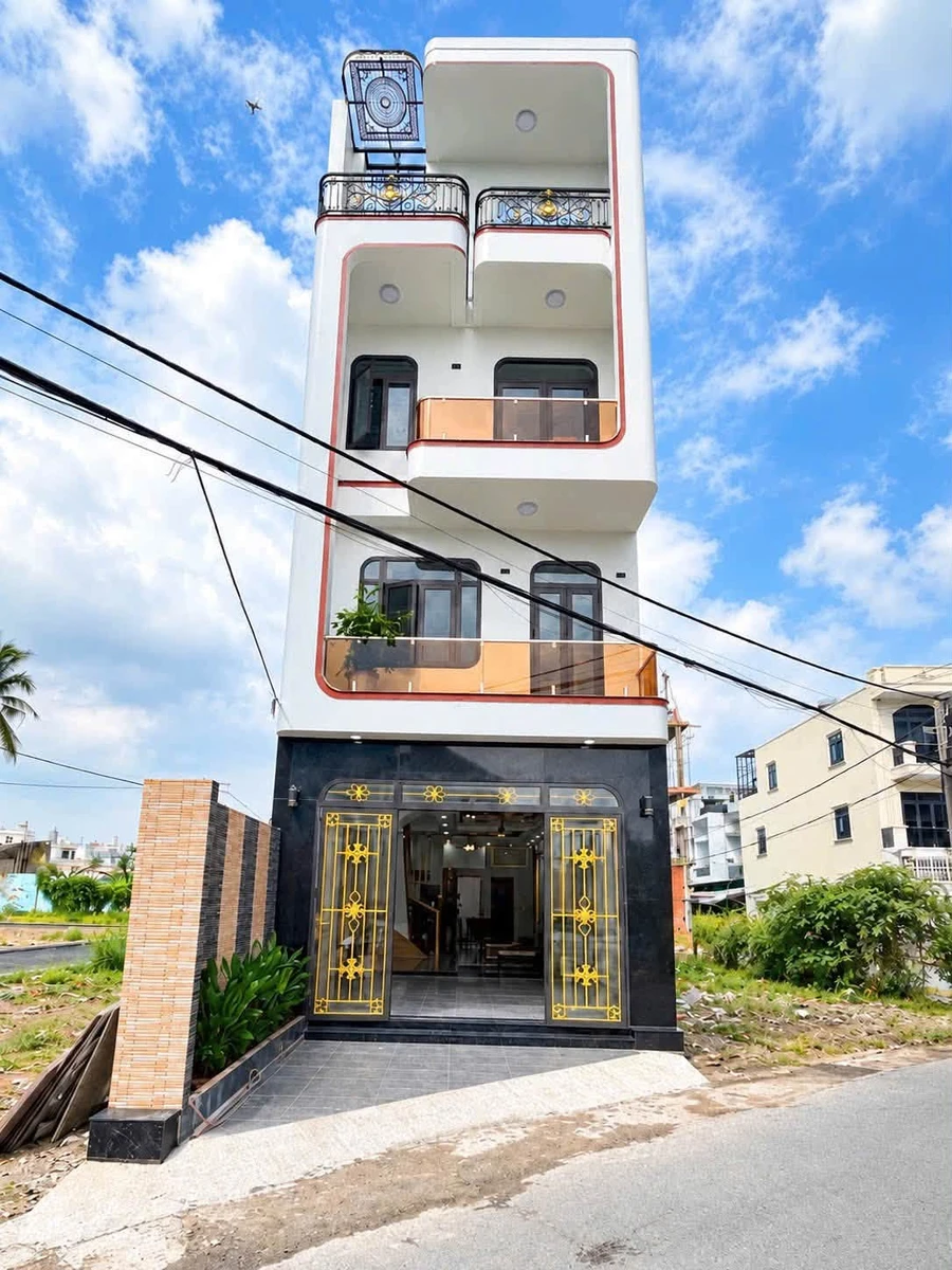 Bán nhà 1 trệt 3 lầu 230m² sổ riêng Quận 12 - Ảnh 1