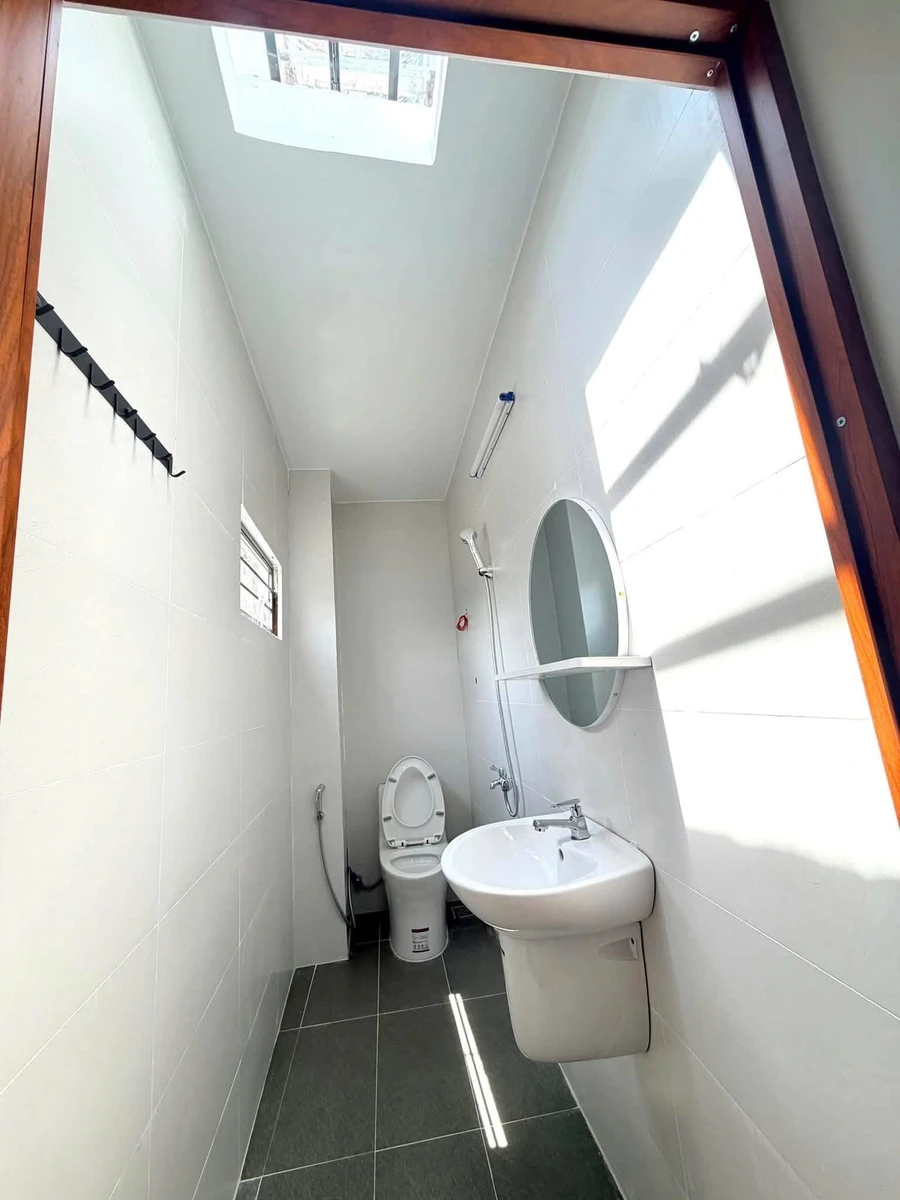 Bán nhà gác lỡ 2PN Trường Chính 71,5m2 - Ảnh thu nhỏ 2