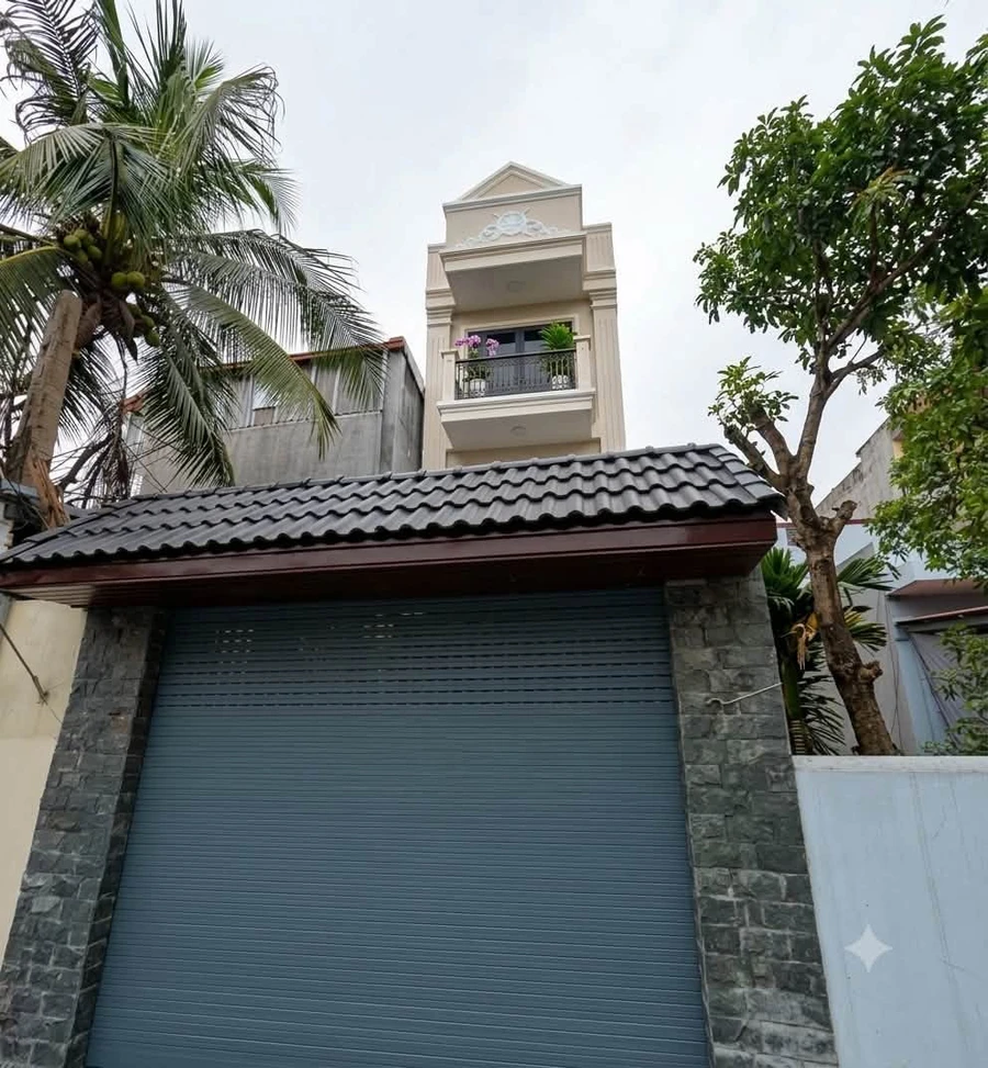 Bán nhà phố 4PN mặt tiền Hồ Sen, 100m², 12 tỷ - Ảnh thu nhỏ 2