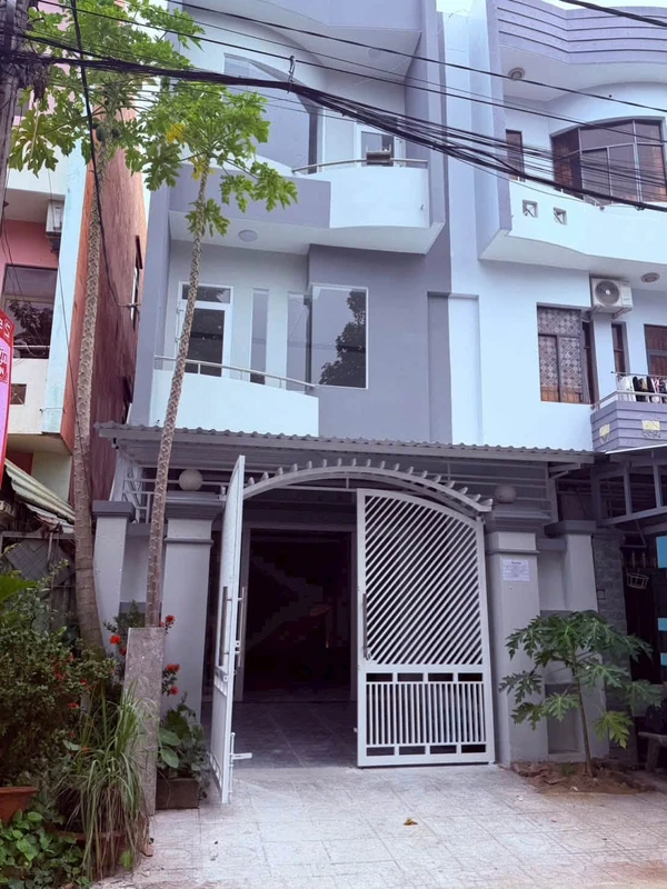 Bán nhà 5 phòng 125m² Rạch Giá 4 tỷ 3
