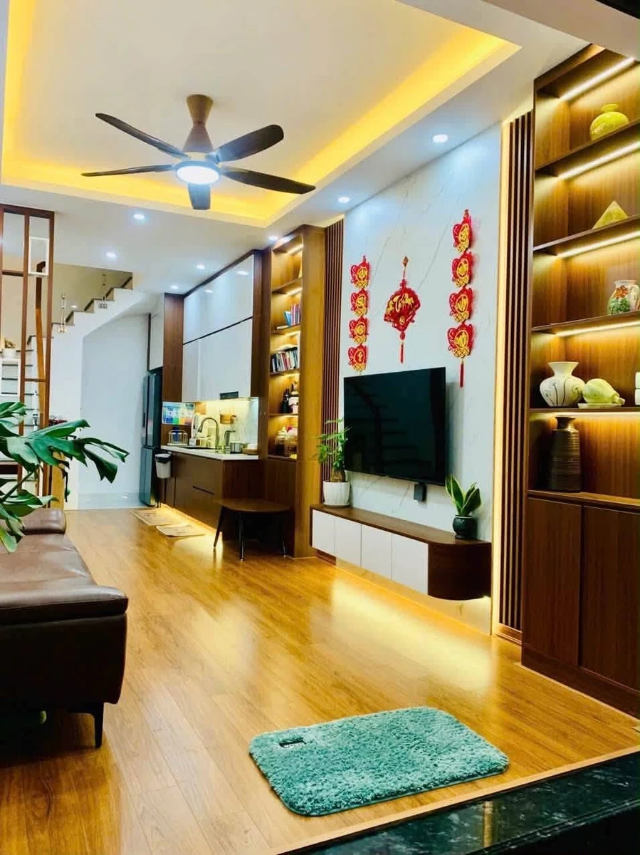 Bán nhà Tây Mỗ 32m2 5 tầng 3 phòng ngủ 5,6 tỷ - Ảnh 1