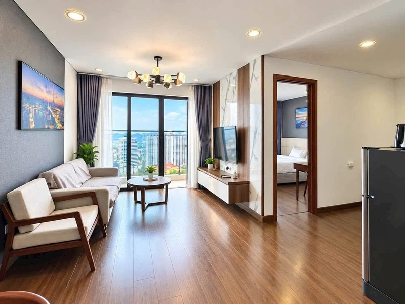 Bán căn hộ 2 phòng ngủ 75m² Ramada Hạ Long 2 tỷ 4