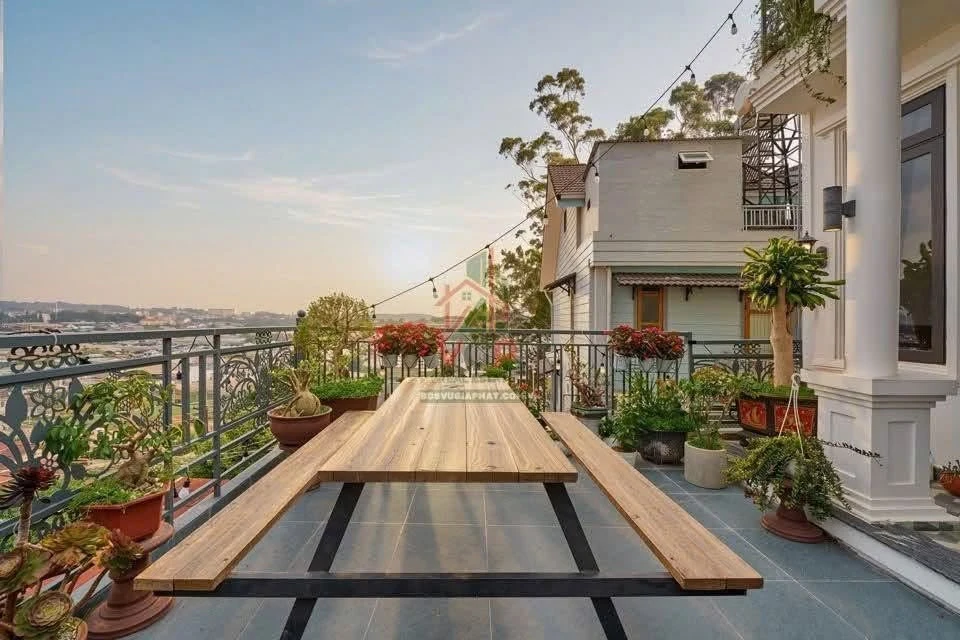 Bán nhà phố hẻm ô tô lớn, 102.7m², 7PN, Đà Lạt, 9,5 tỷ - Ảnh thu nhỏ 2