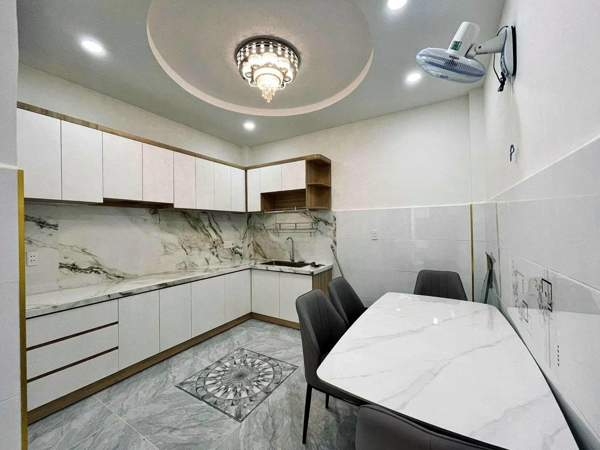 Bán nhà 4 tầng BTCT 56m² 5PN 4WC hẻm xe hơi 5m đường Giải Phóng, Tân Bình - Ảnh thu nhỏ 4