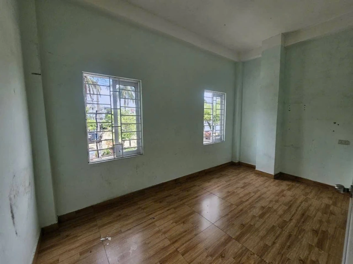 Bán nhà 2 tầng mặt tiền đường Phước Long, 70m2, giá 7 tỷ, Nam Nha Trang - Ảnh thu nhỏ 4