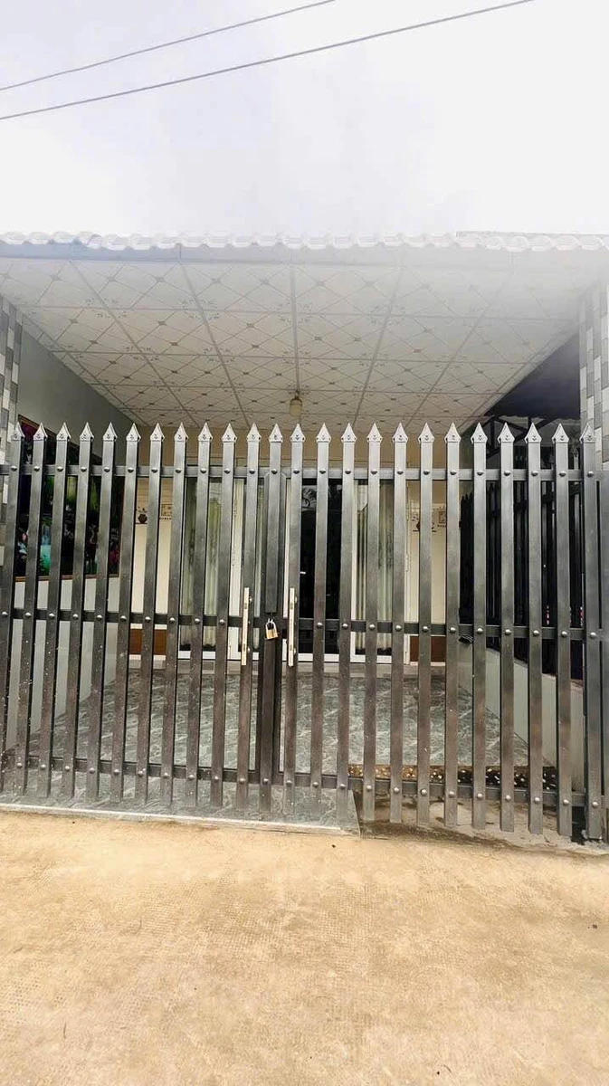Bán nhà cấp 4 hai mặt tiền 4x24m trung tâm thị trấn Hậu Nghĩa, giá 1,7 tỷ - Ảnh thu nhỏ 2