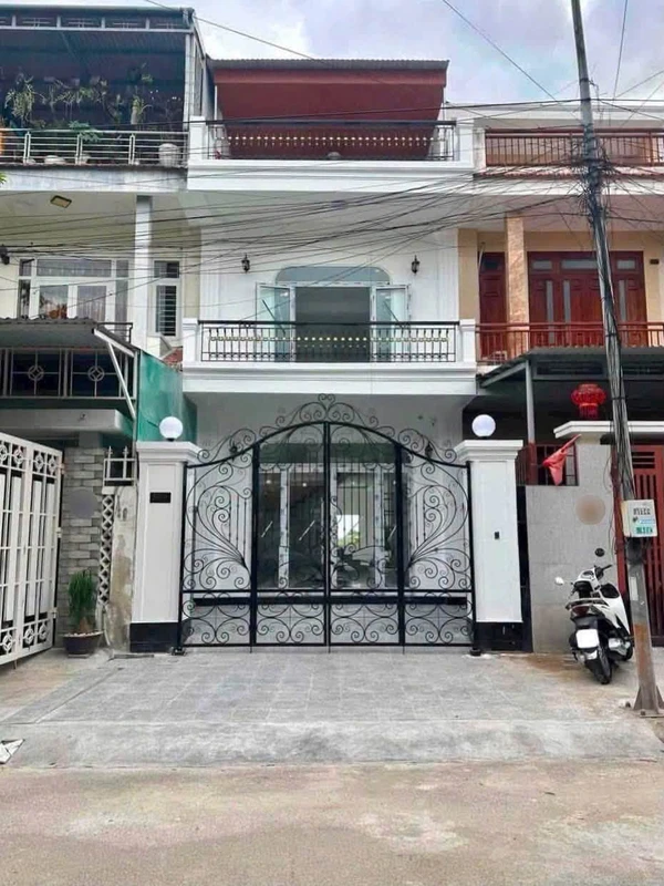 Bán nhà lô góc Cây Đa Hải Phòng 60m² 4 tầng 6 tỷ minhh
