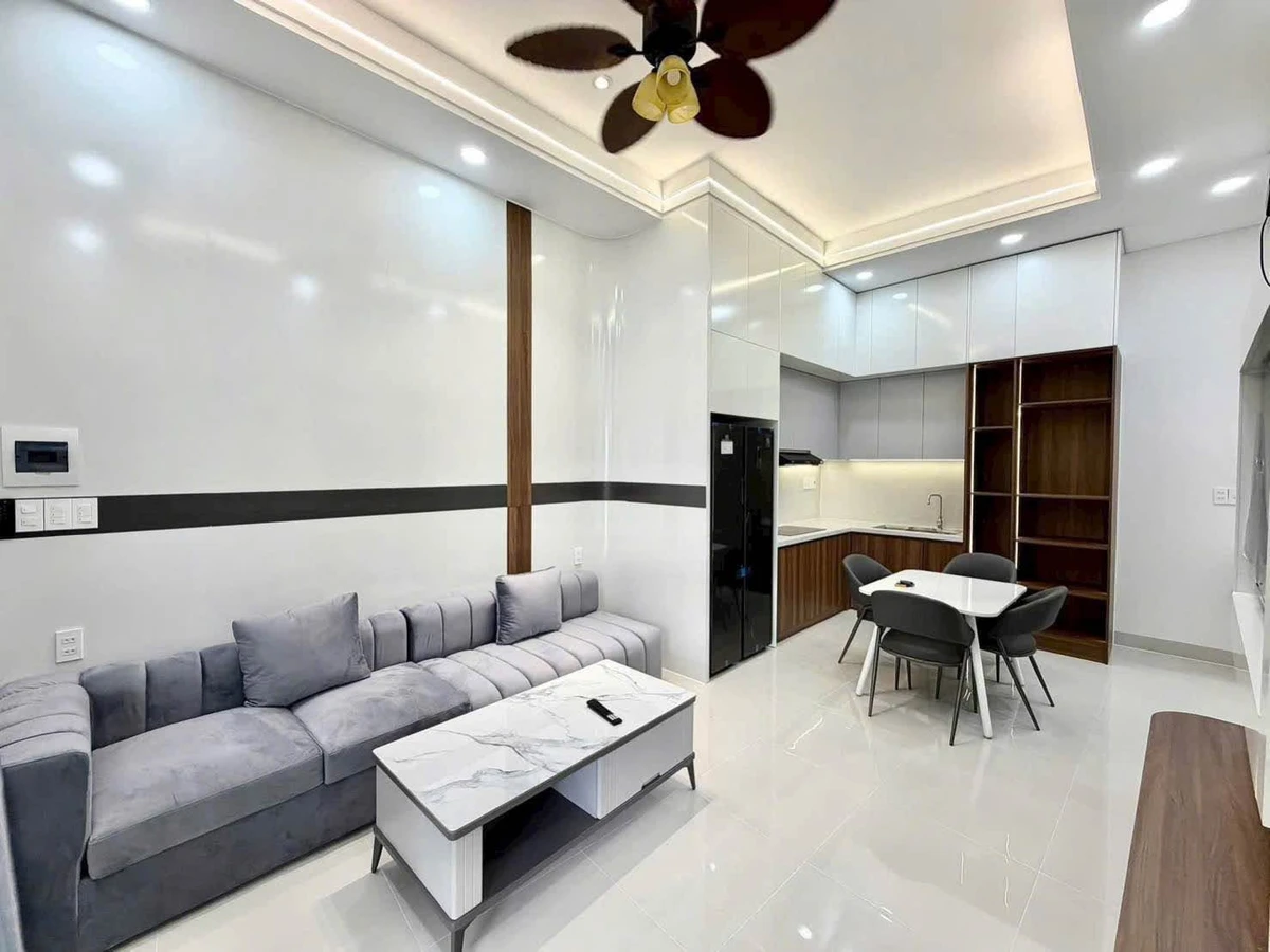 Bán nhà hẻm ô tô đường Đặng Nguyên Cẩn, 88m2, đầy đủ nội thất, giá 2,65 tỷ - Ảnh 1