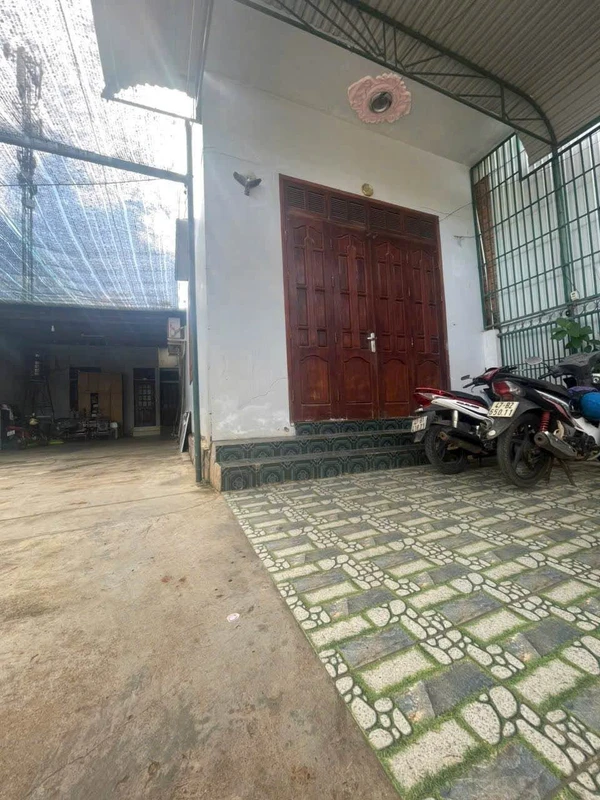 Nhà cấp 4 140m² Phường Eatam giá 2 tỷ 200 triệu