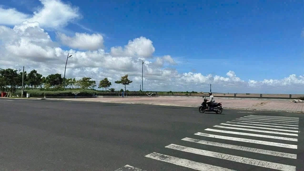 Bán nền mặt tiền Tôn Đức Thắng, Rạch Giá, 262.5 m² - Ảnh 1