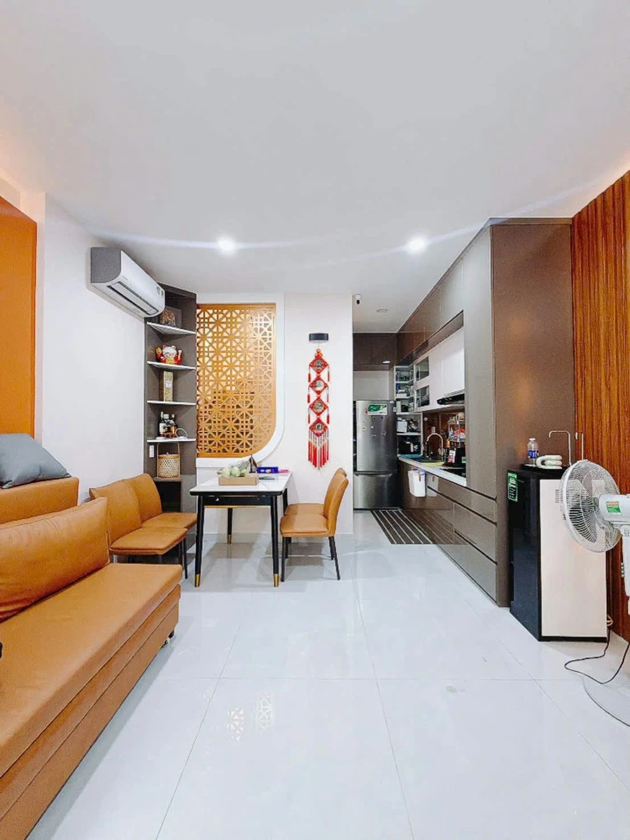 Bán nhà mặt tiền Quận 4, 99m², 3 phòng, 8.15 tỷ - Ảnh 1