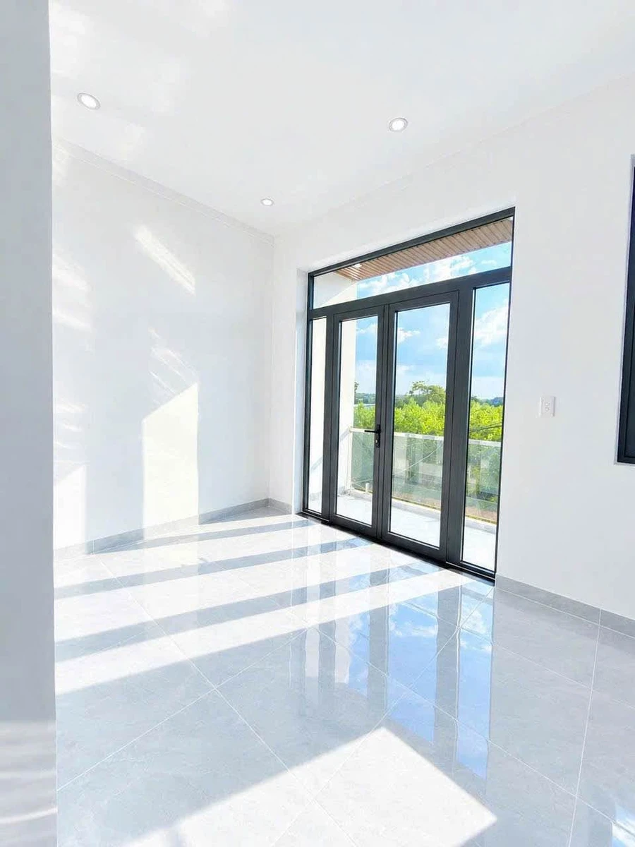 Bán nhà 3PN 85m² Nhà Bè gần Đồng Khởi - Ảnh thu nhỏ 2
