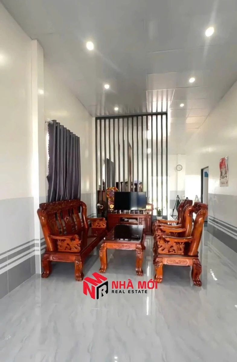 Bán nhà 3 phòng ngủ kèm đất 736m² mặt tiền Võ Văn Kiệt, Cà Mau - Ảnh thu nhỏ 2