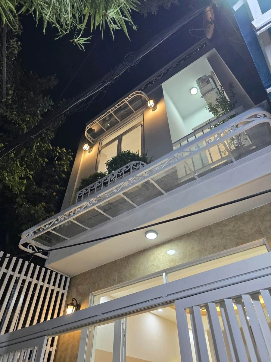 Bán nhà 2 tầng 42m² full nội thất Thanh Khê, Đà Nẵng 3 tỷ 580 - Ảnh 1